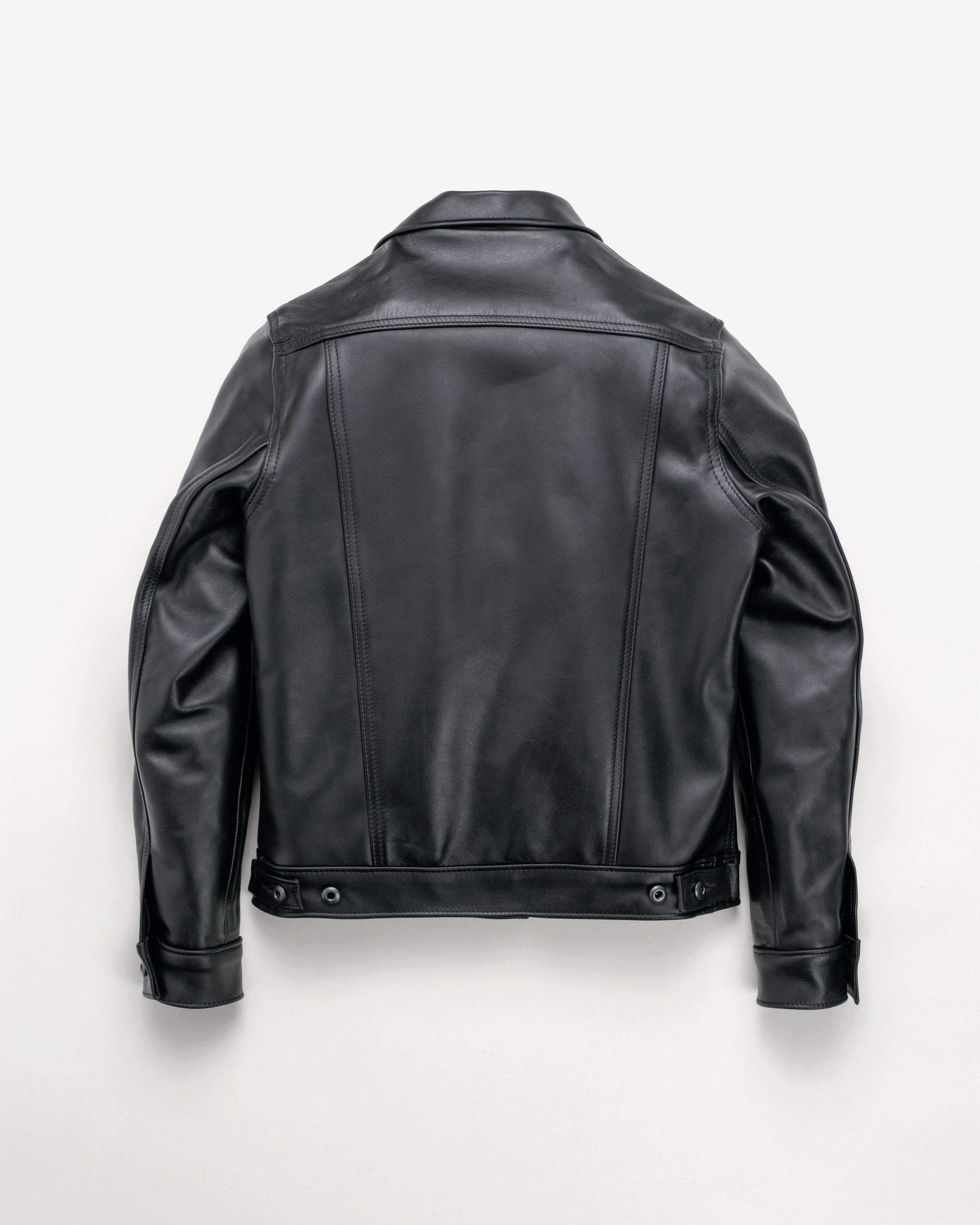 121 — collar detail | Majestic Leather UK