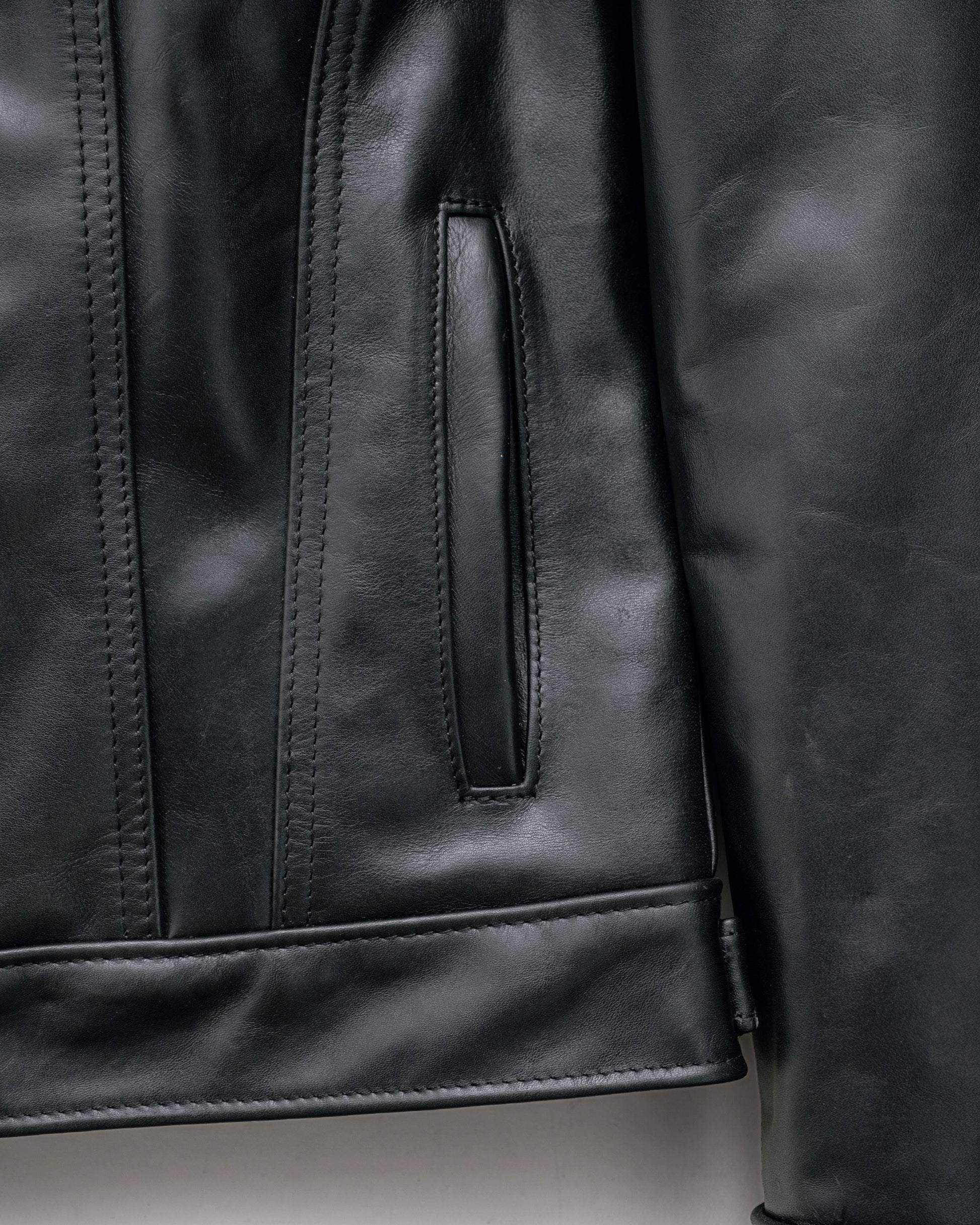 121 — sleeve detail | Majestic Leather UK