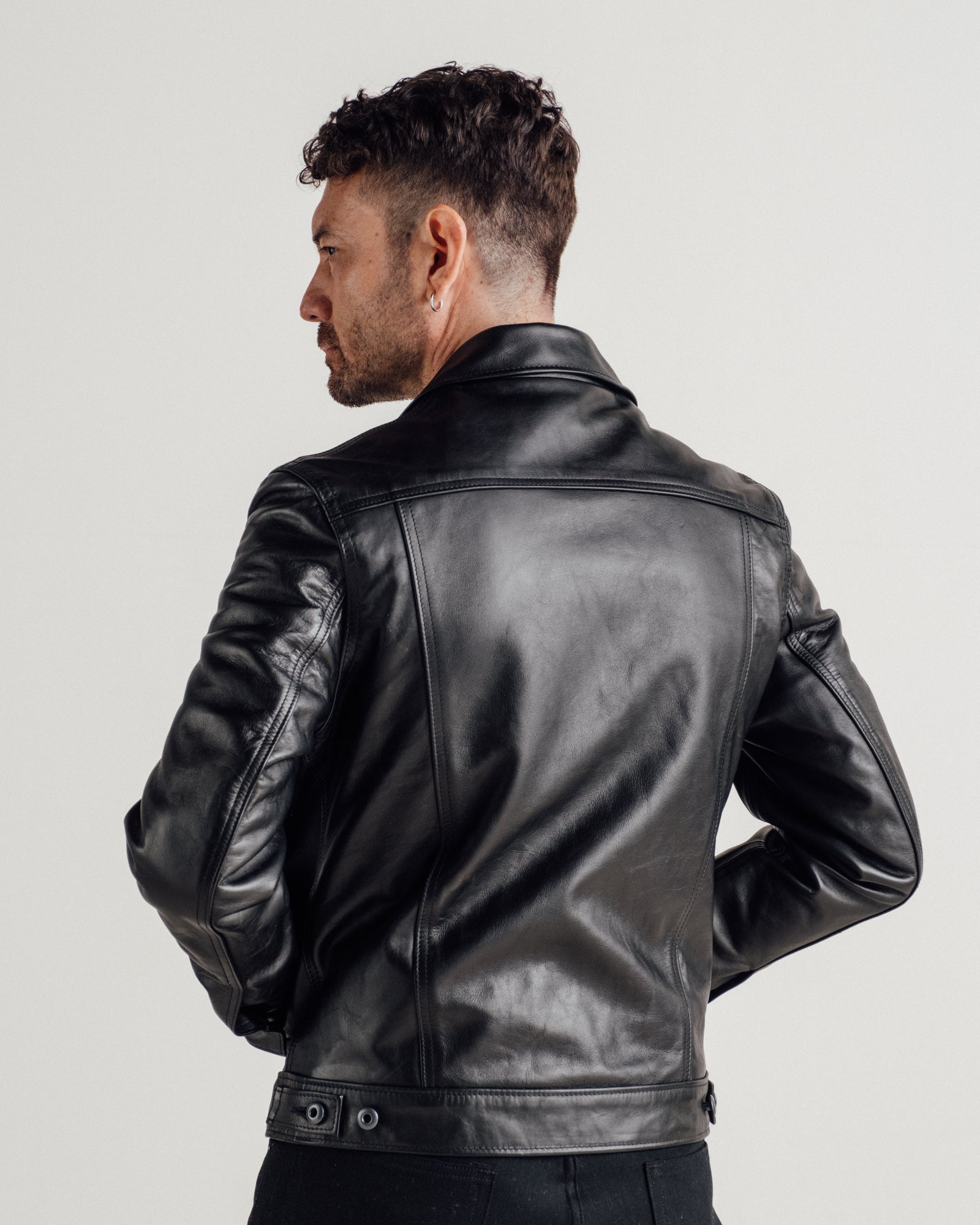 121 — back view | Majestic Leather UK