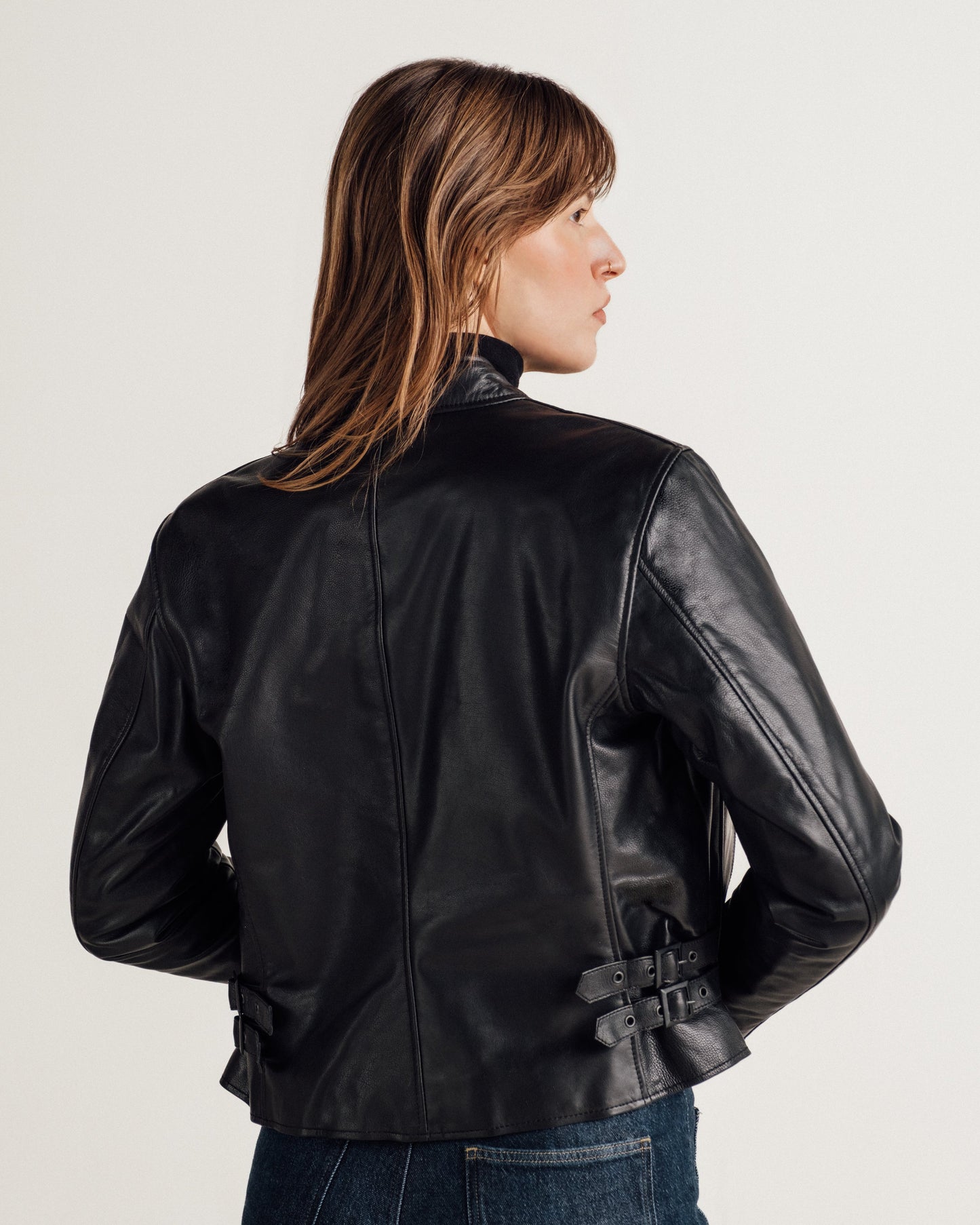 2408W — side profile | Majestic Leather UK