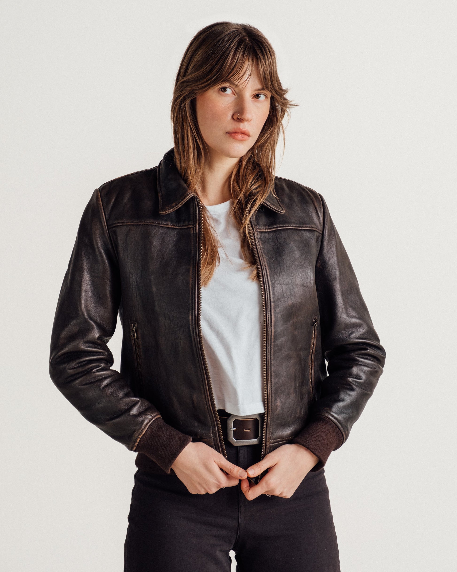 2524W — collar detail | Majestic Leather UK