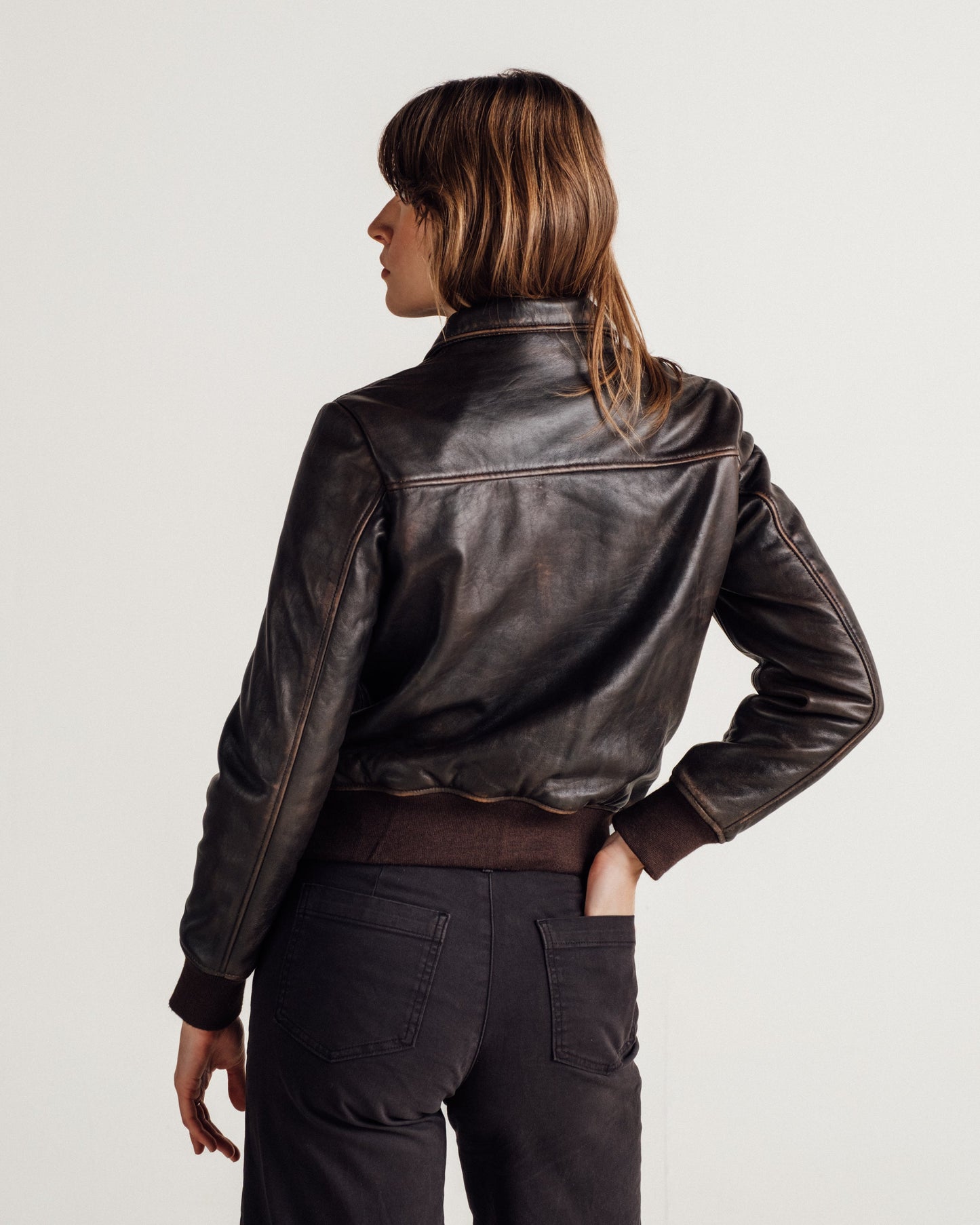 2524W — sleeve detail | Majestic Leather UK