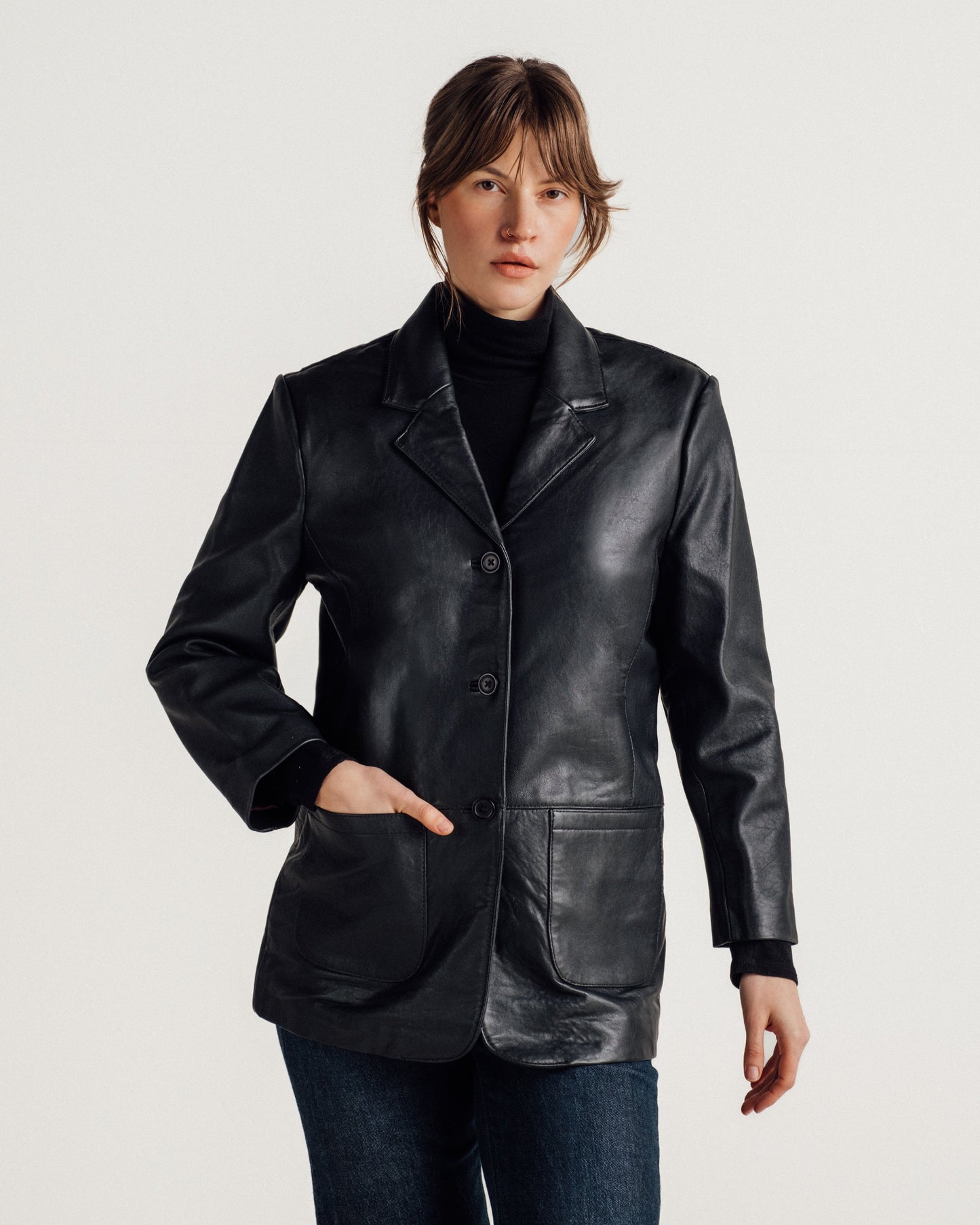 2535W — side profile | Majestic Leather UK