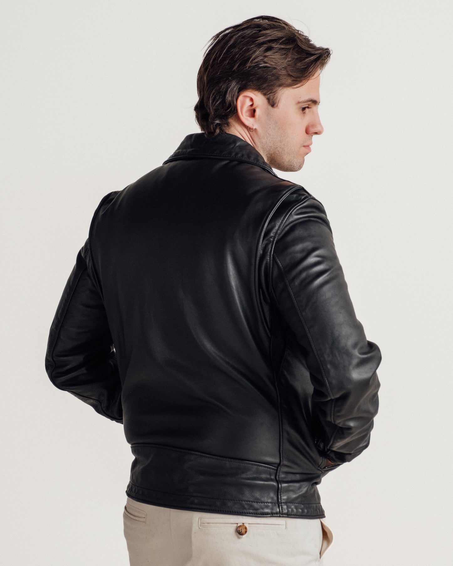 503VN — collar detail | Majestic Leather UK
