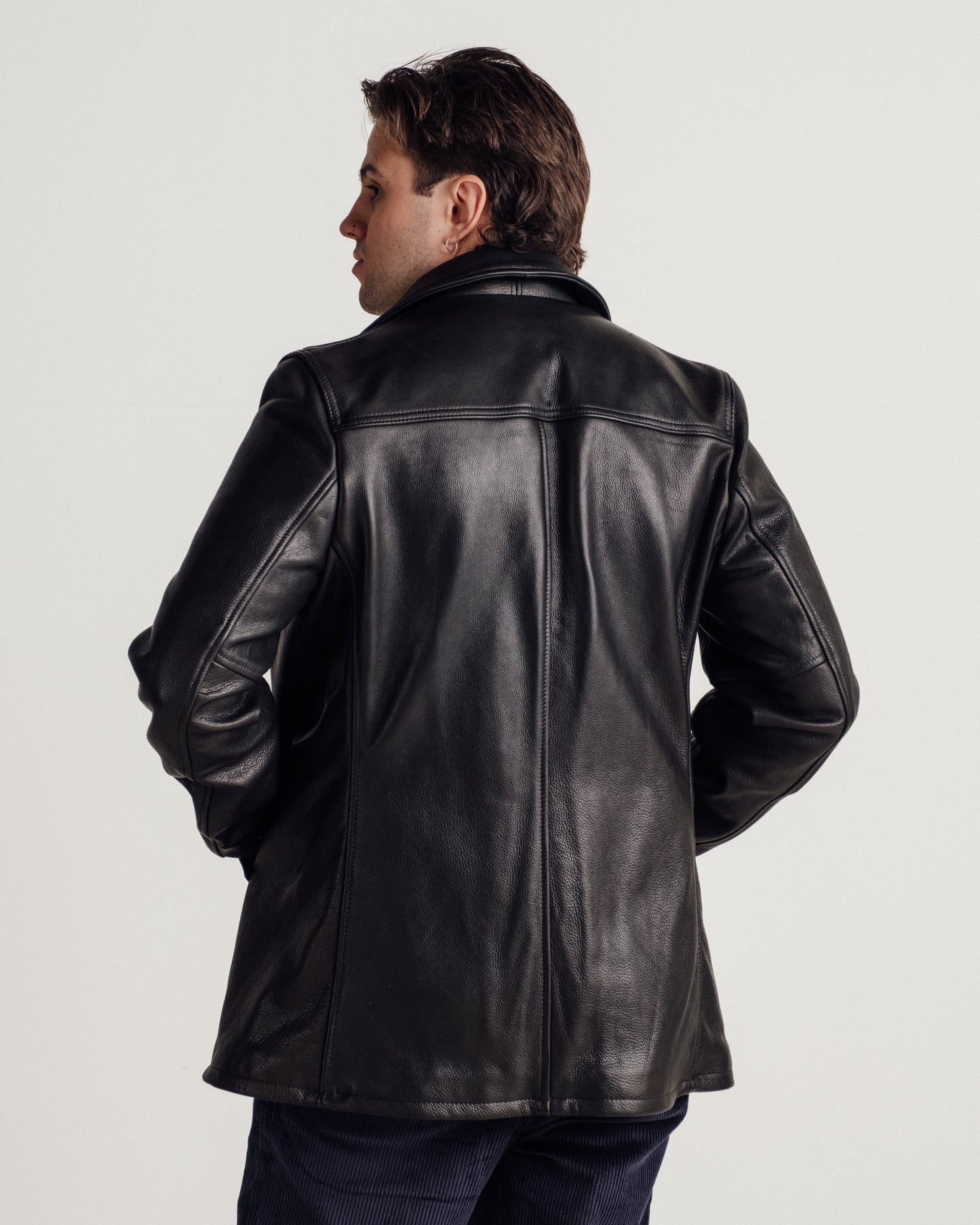 564 — collar detail | Majestic Leather UK