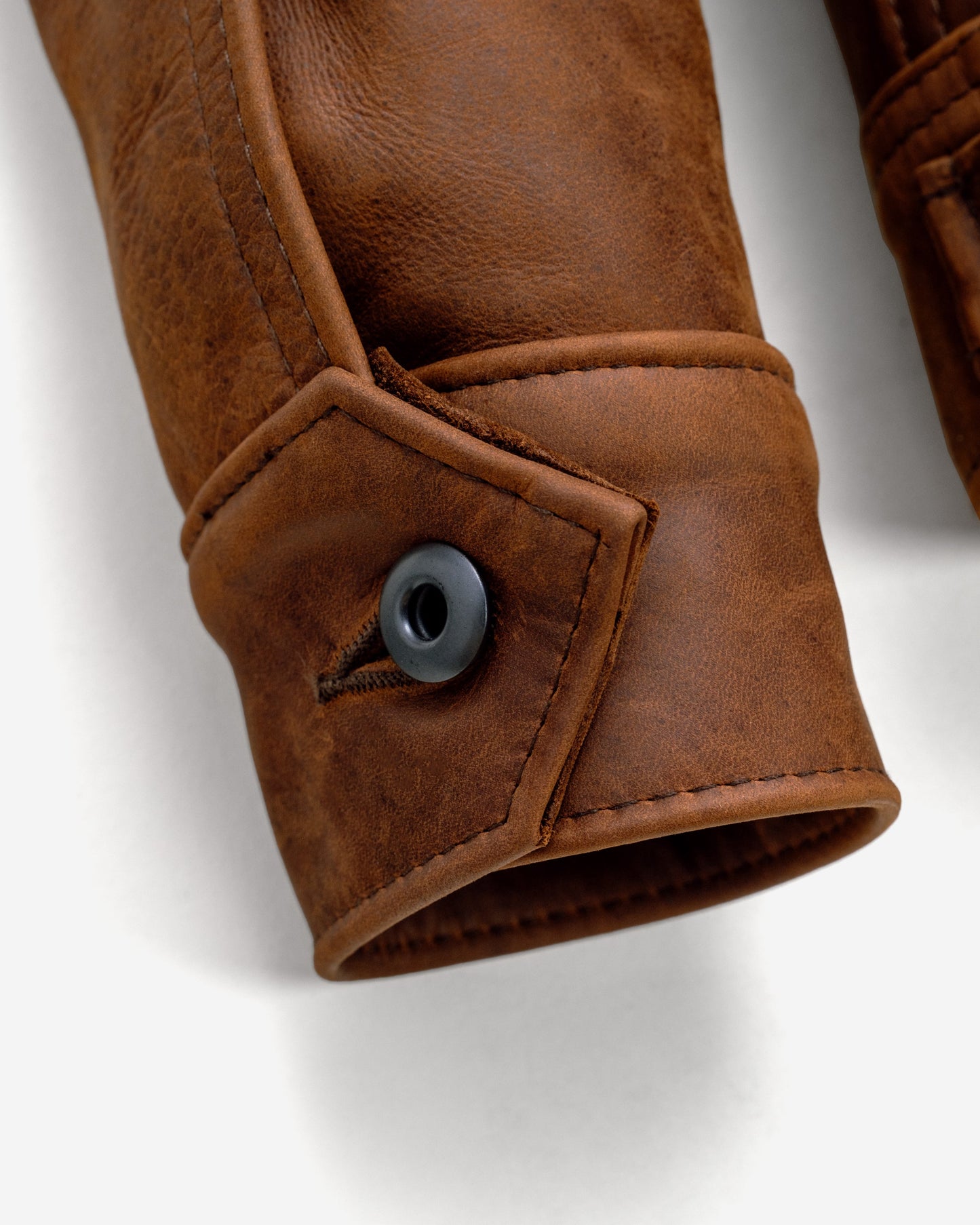 582 — product detail | Majestic Leather UK