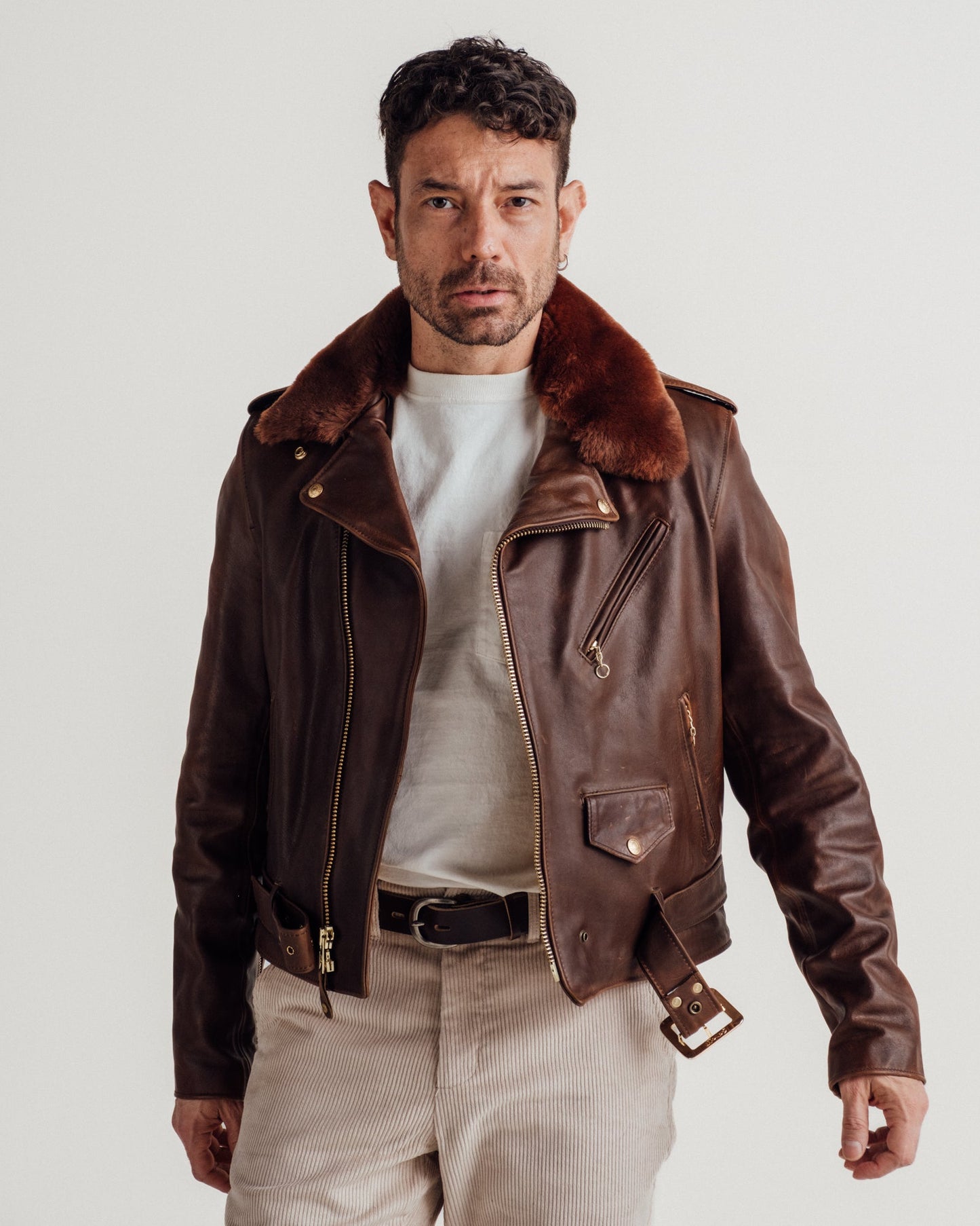 P656H — side profile | Majestic Leather UK
