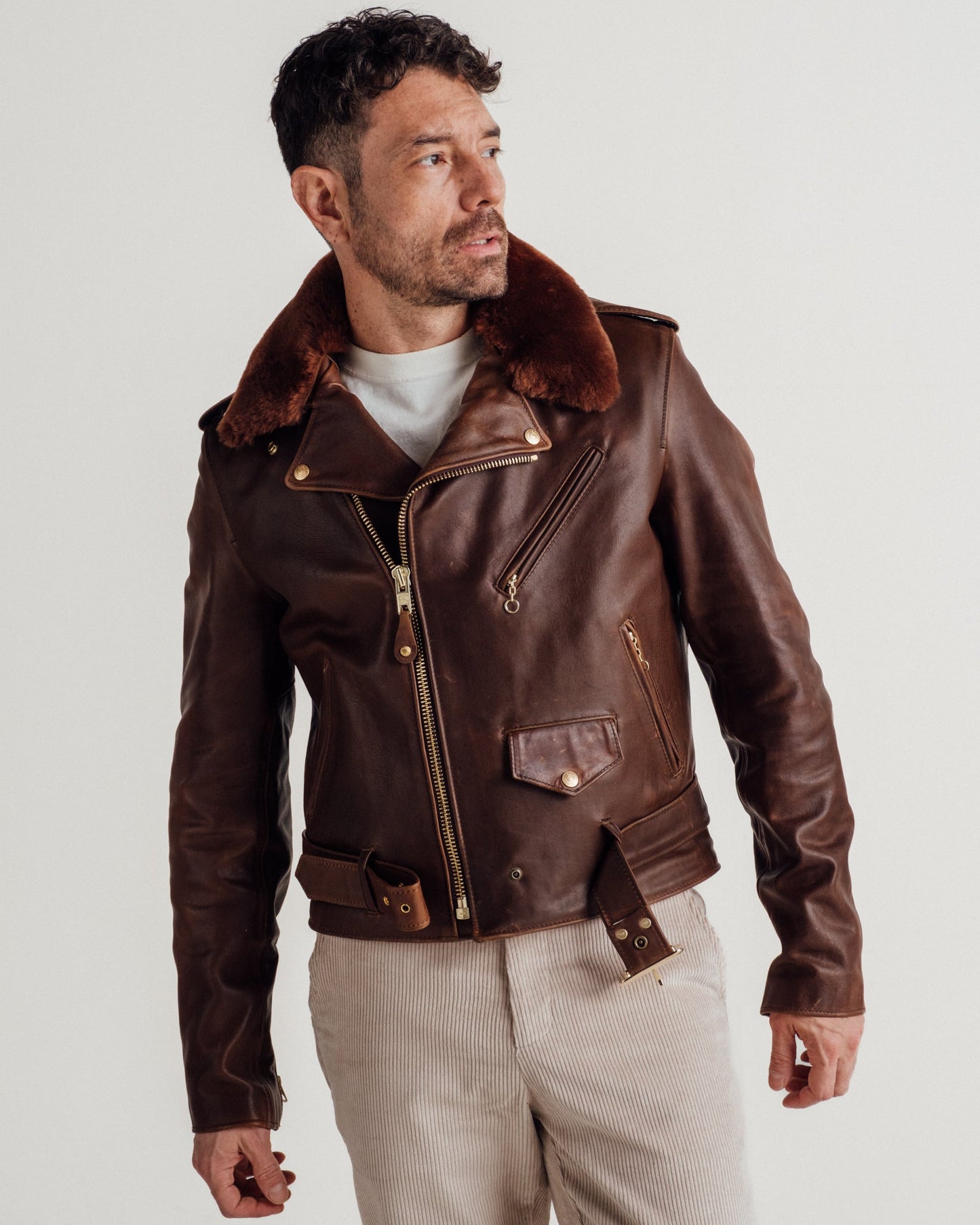 P656H — collar detail | Majestic Leather UK