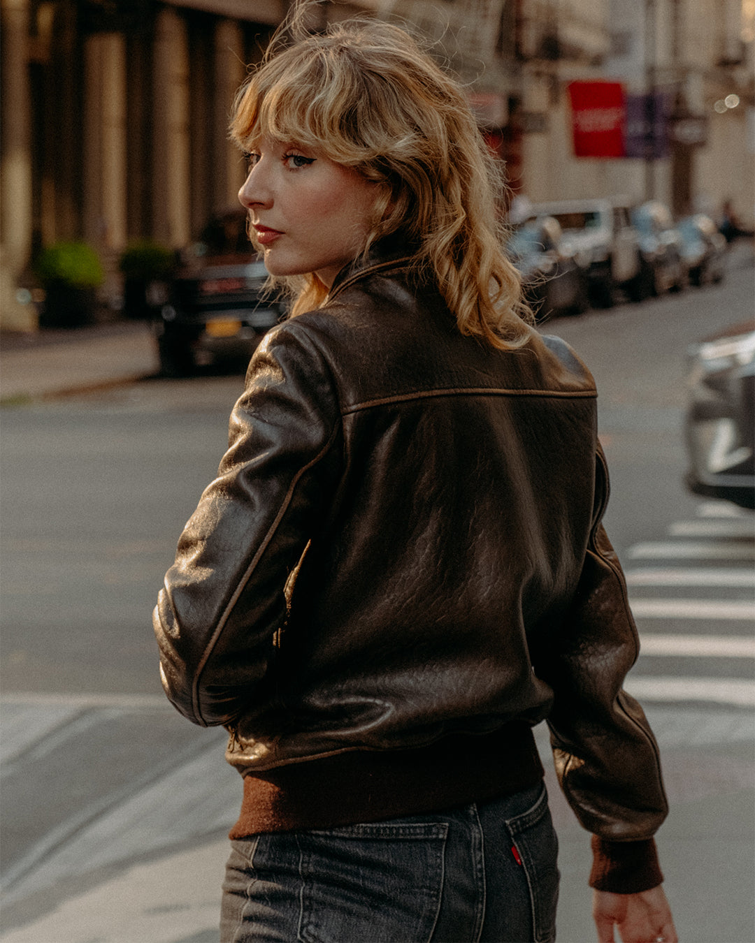 2524W — side profile | Majestic Leather UK