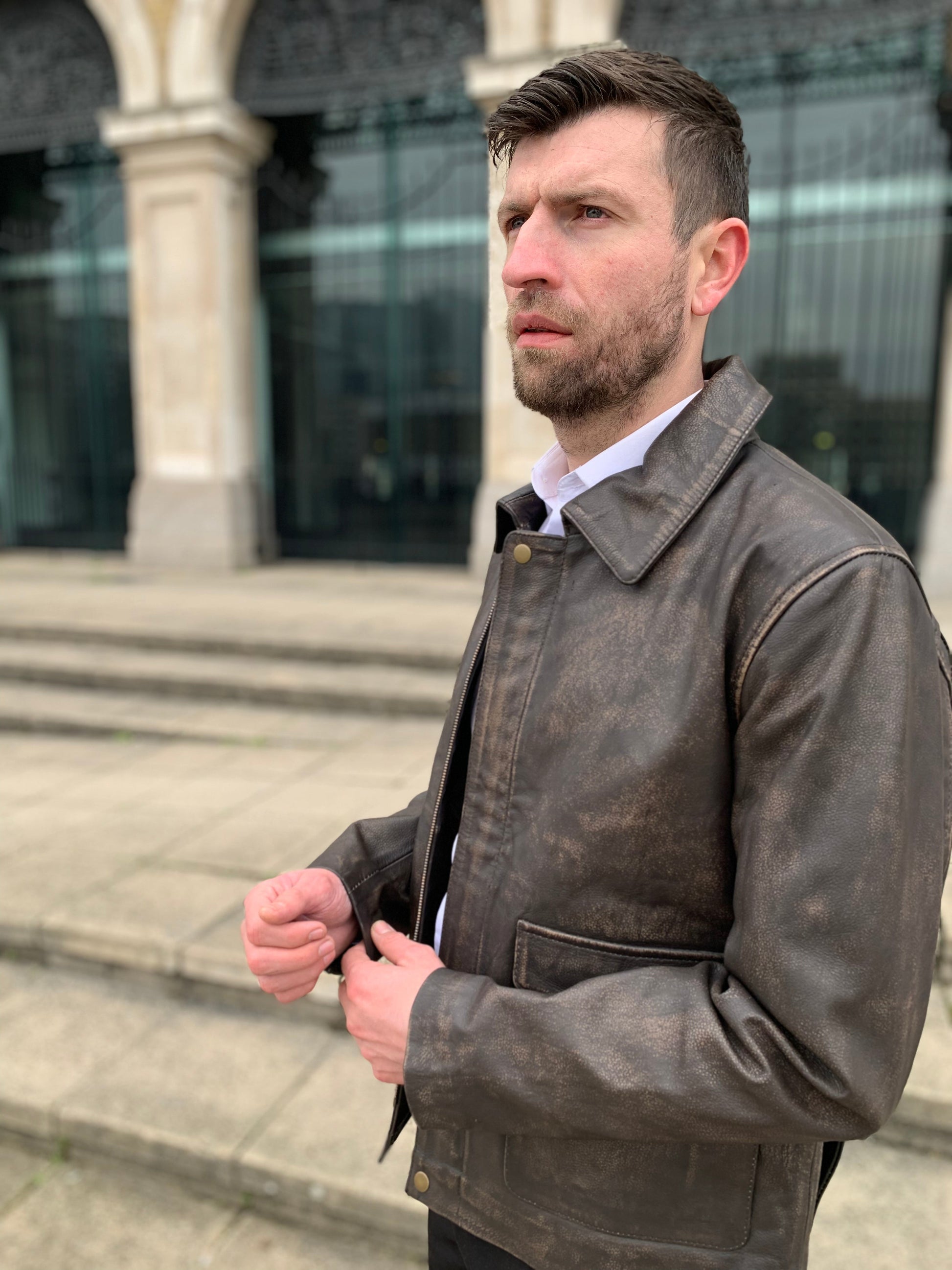 Indiana Jones Distressed Brown Cow Hide Leather Jacket | Majestic Leather — collar detail | Majestic Leather UK