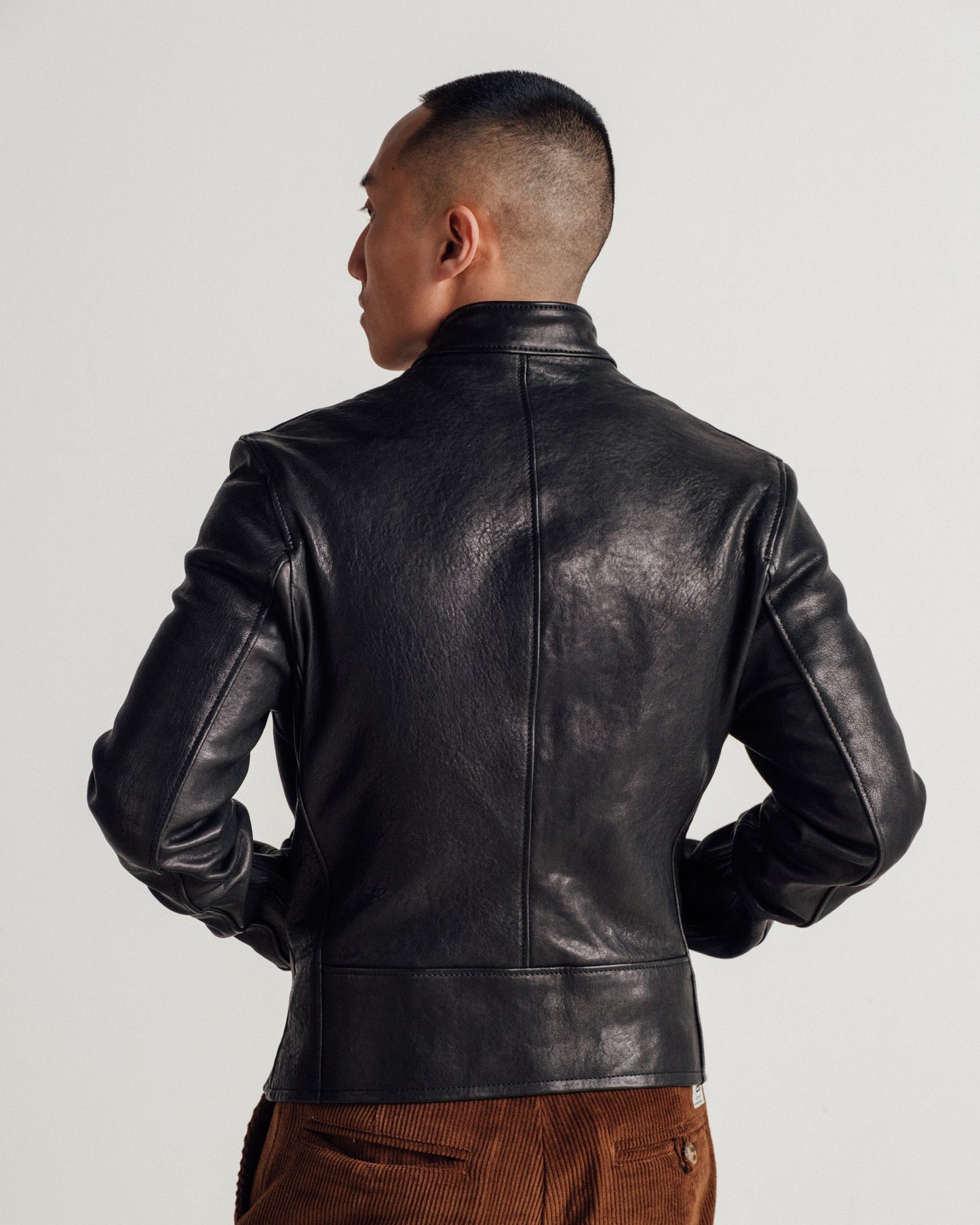 P234 — collar detail | Majestic Leather UK