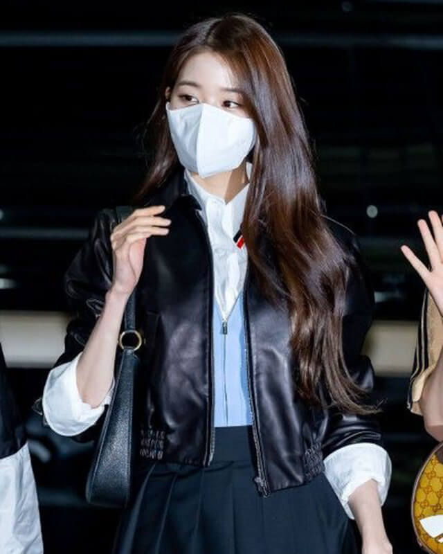 Women Biker - Jang Wonyoung Black Cropped Leather Jacket — front view | Majestic Leather UK