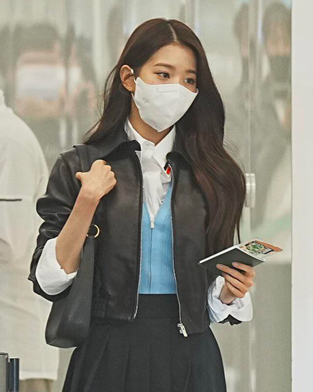 Women Biker - Jang Wonyoung Black Cropped Leather Jacket — collar detail | Majestic Leather UK