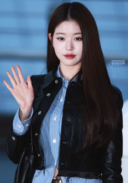 Jang Won-young Celebrity Cropped Trucker Jacket — back view | Majestic Leather UK